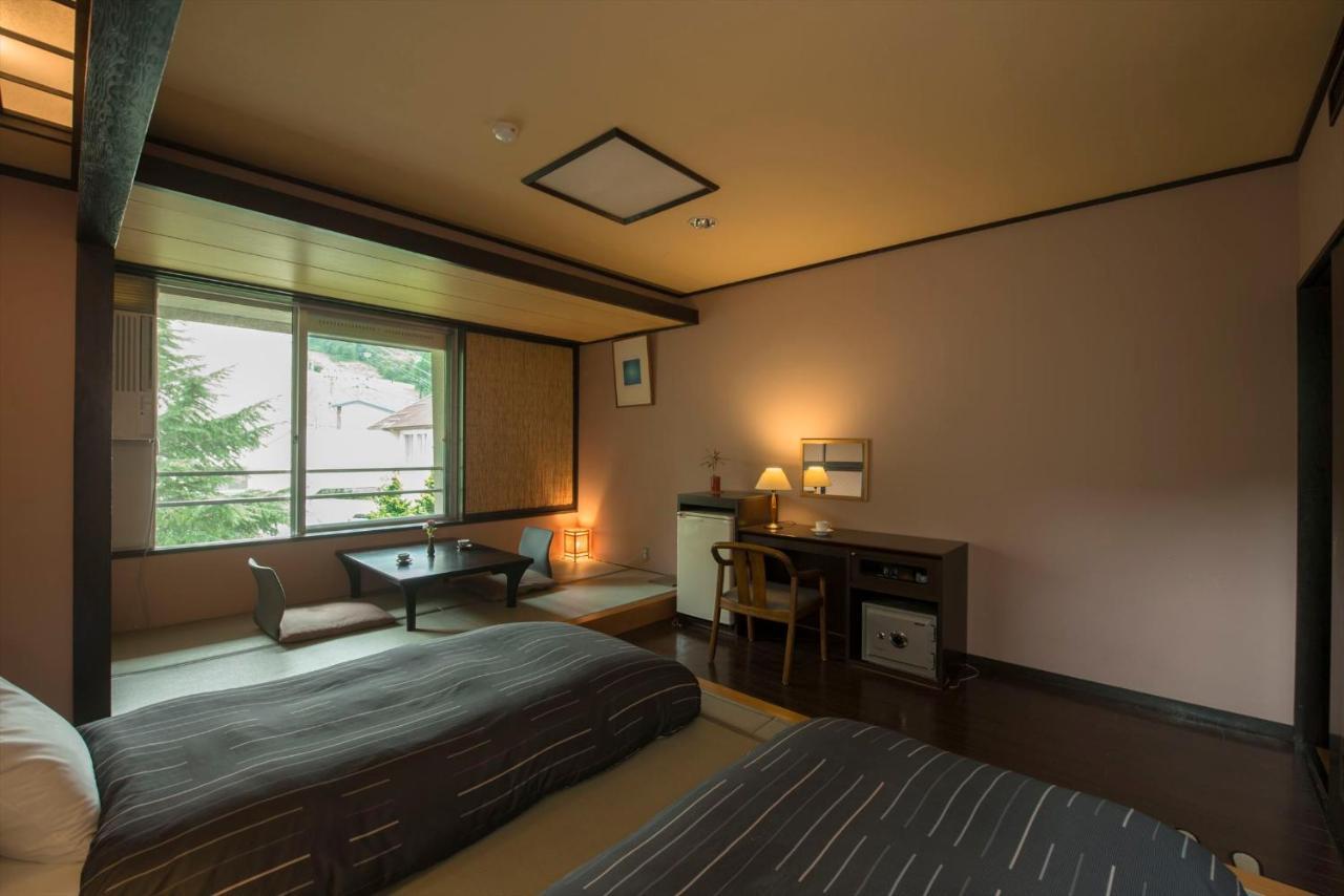 Takamiya Hotel Lucent Ямагата Екстериор снимка